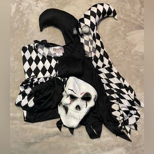 Charades Chamber 4 Piece Jester Black & White Costume -Child Size X-Large